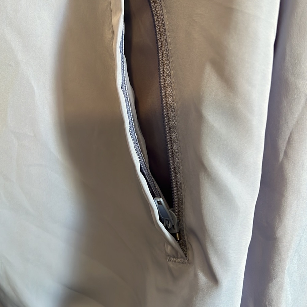 NB windbreaker jacket. - Picture 4 of 7